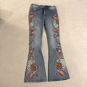 Driftwood flare embroidered jeans - Size 29